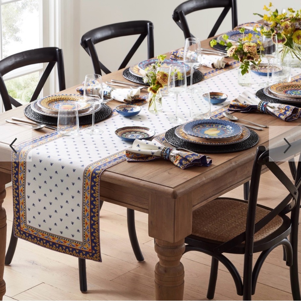 Williams Sonoma Sicily Table Runner